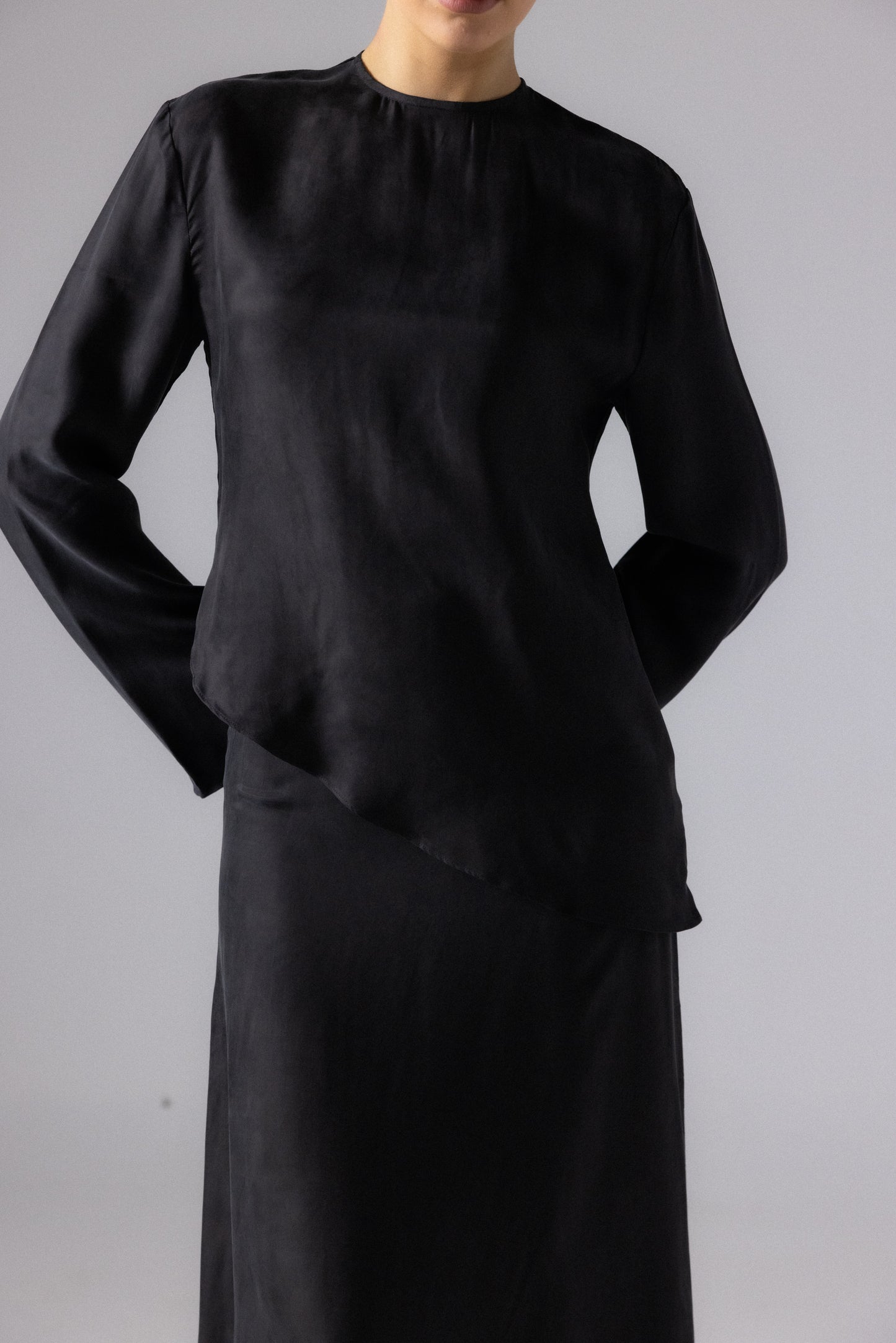 LYLA TOP AND SKIRT, BLACK