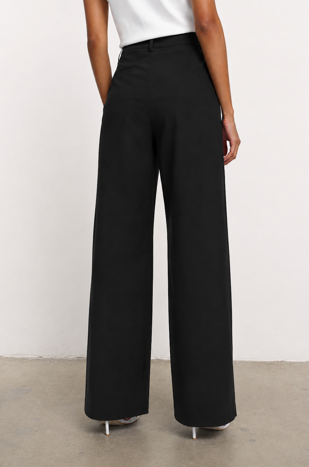 NEOMI TROUSER - BLACK