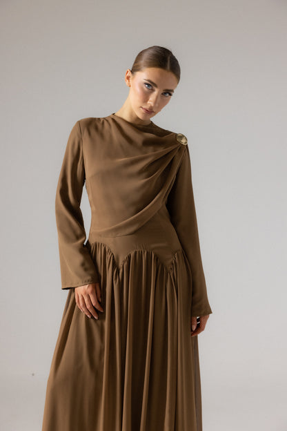 ERINA DRESS MAPEL