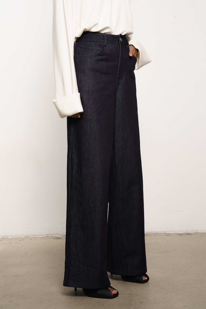 ELARA DENIM JEANS