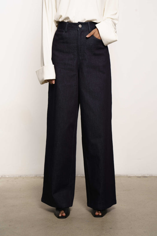 ELARA DENIM JEANS